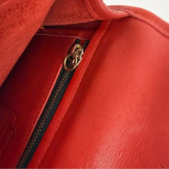 Vintage Coach Red Leather Envelope Clutch / Wallet — Bold Color Statement Piece - Picture 15 of 16